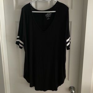 Torrid Black Super Soft Varsity V-Neck Tunic Size 2